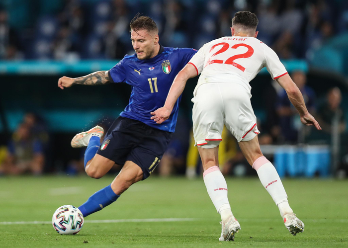 洛里昂与伯尔尼争夺瑞士足球冠军的简单介绍