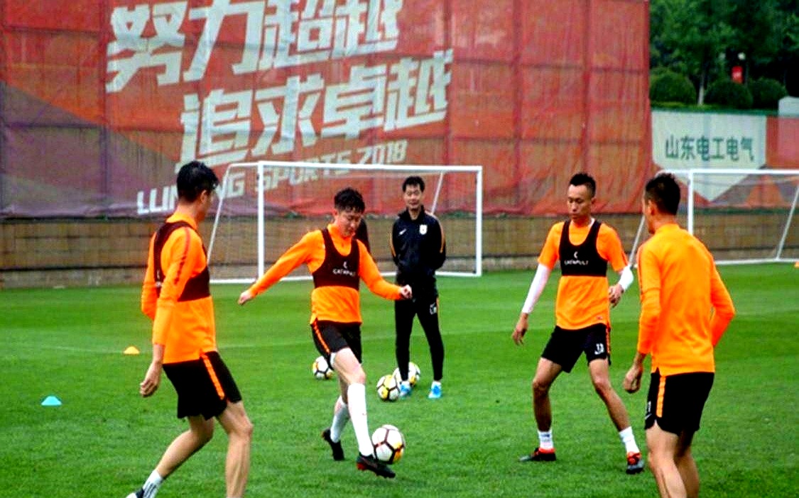 鲁能遭遇两连败，争冠形势岌岌可危的简单介绍