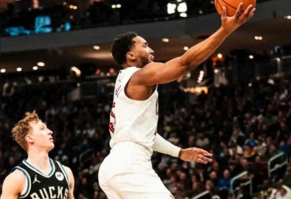 骑士横扫深圳队，锡安统治全场的简单介绍