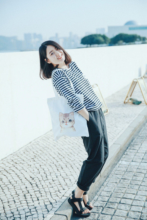 篮球之夜德比回声,布伦森用赛场魔法,诠释西班牙足球未竟的史诗