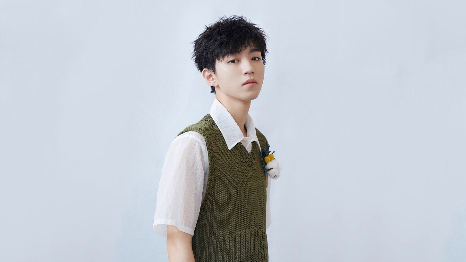 雷火电竞下载-劈开蓝月，迪亚斯从曼彻斯特的迷雾中找回伯纳乌的星光