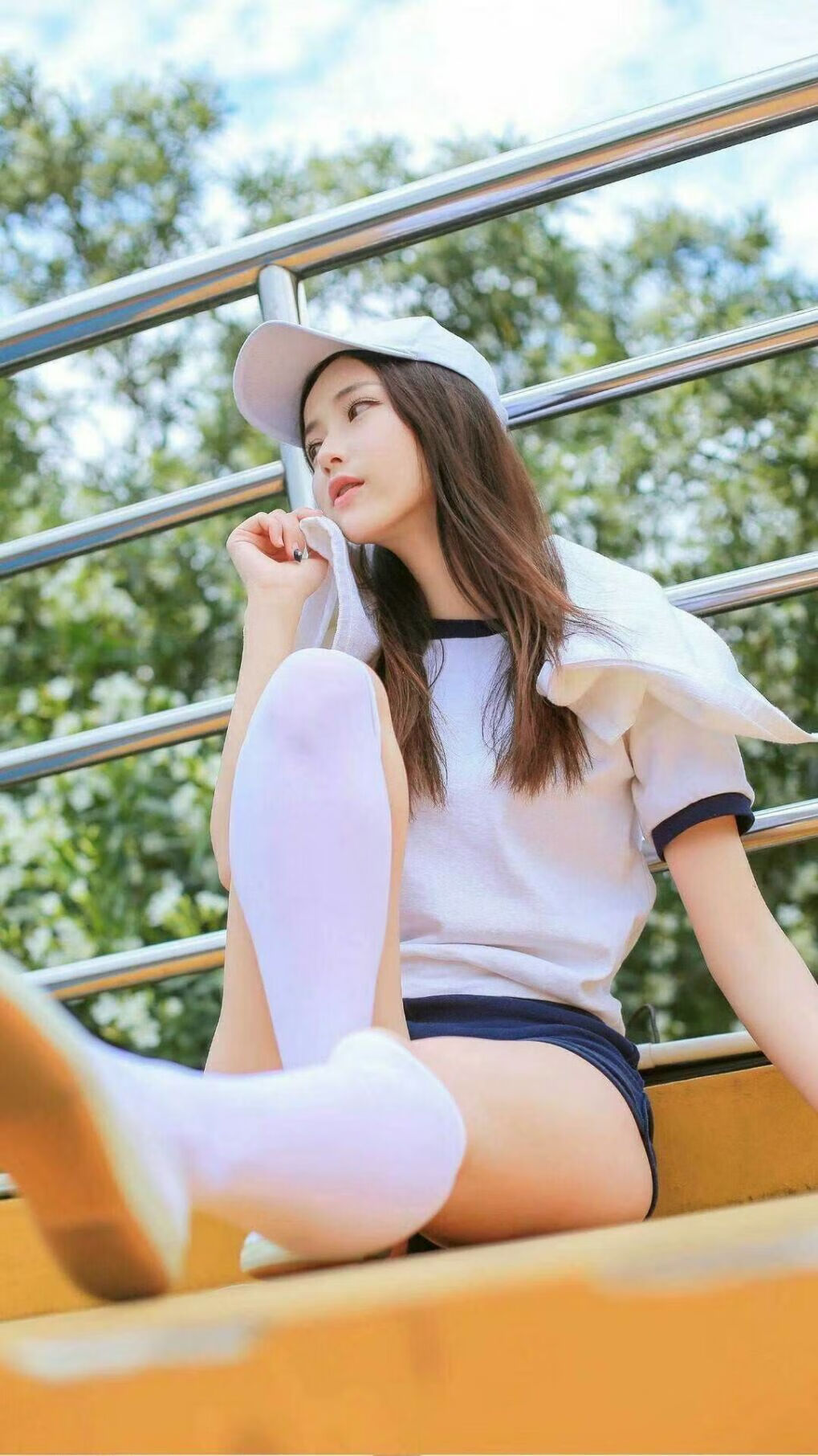 稳定如诗,火力如潮—从绿茵到冰面的输出哲学