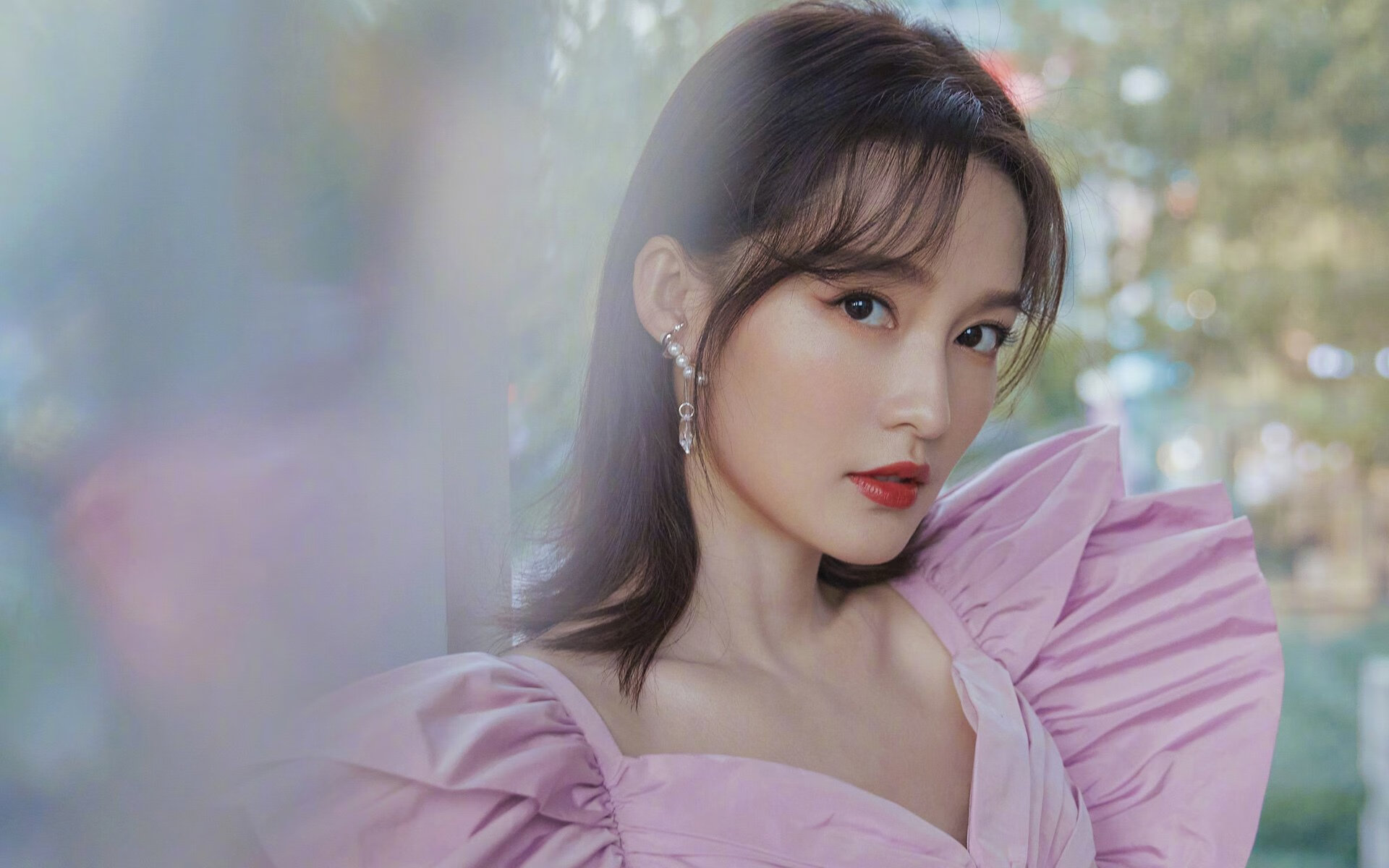 新时代攻防转换图腾，塔图姆如何以核心之力重新定义比赛，兼论雄鹿逆转猛龙的启示