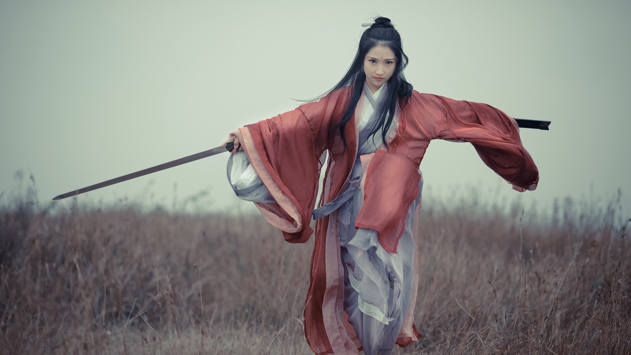 雷火电竞主播-终局油门与压哨球，当F1争冠之夜被欧文的末节灵魂接管